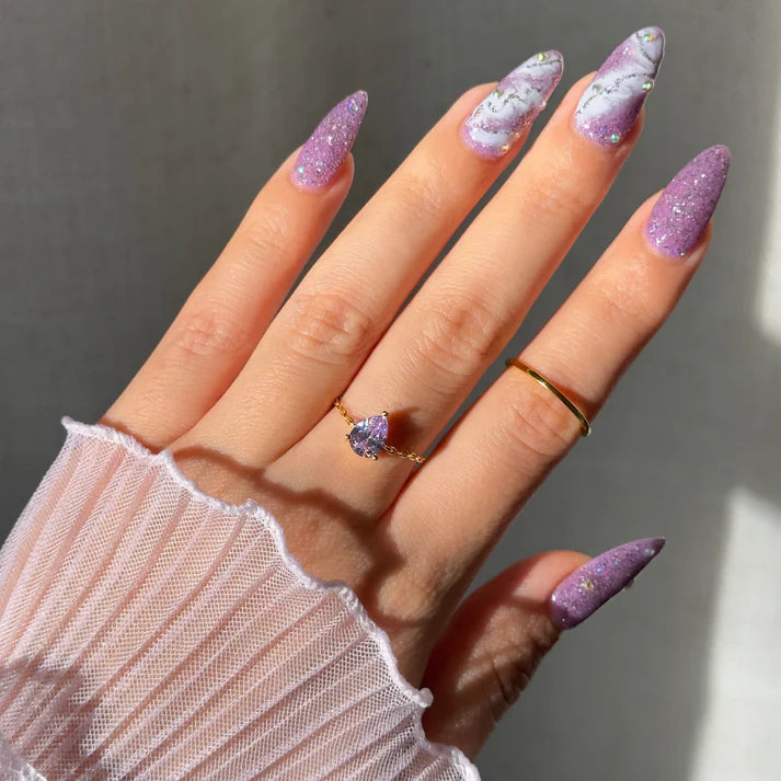 Lavender Chain – Anello Regolabile a Catena con Pietra Lavanda